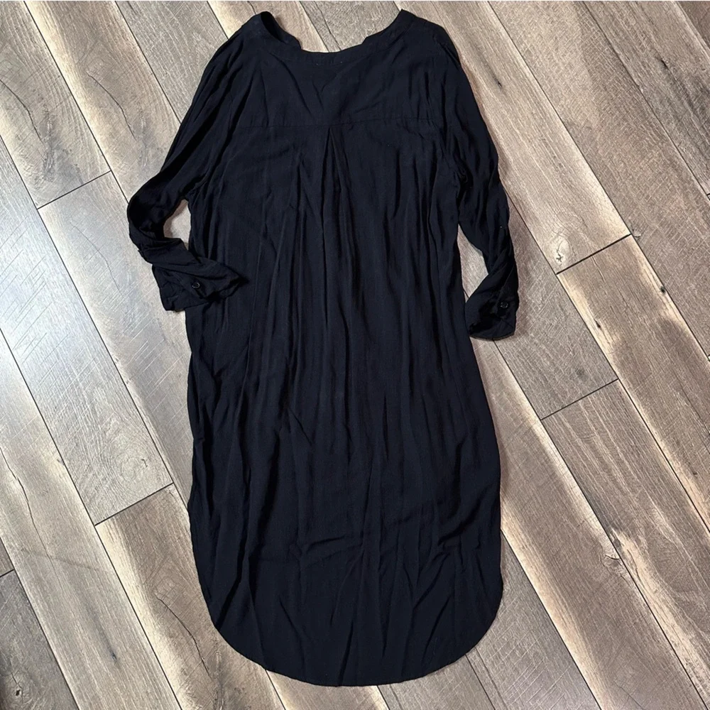 Alex & Lili Black Midi Dress - Picture 9 of 9